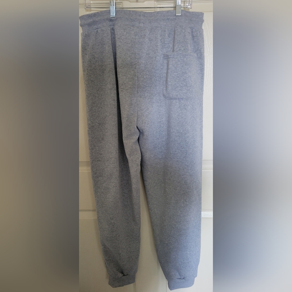 Joggers :) - Picture 6 of 8
